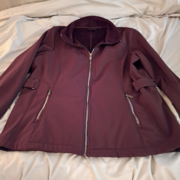 ZeroXposur Women's Dark Burgundy Utility Jacket - Picture 3 of 9